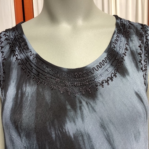 Embroidered Multi Color Sleeveless Dress Asymmetrical Hem Size M - Picture 4 of 12